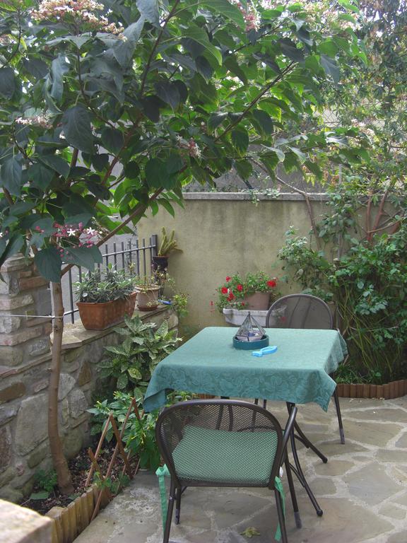 La Morosa Vendégház Castel Rigone Kültér fotó